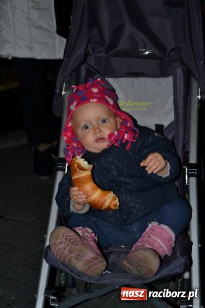 Zdjęcie w galerii na portalu naszraciborz.pl: Rogale, że palce lizać wiadomości z regionu