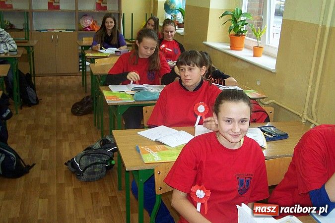 Zdjęcie w galerii na portalu naszraciborz.pl: W G-5 uczczono Dzień 11 listopada 2012r. wiadomości z regionu