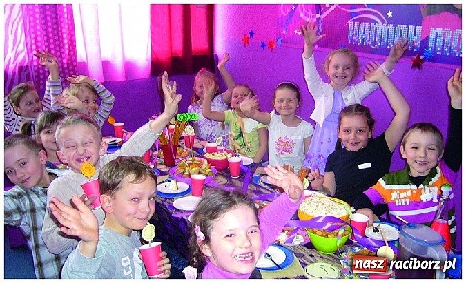 Zdjęcie w galerii na portalu naszraciborz.pl: 1. urodziny JUNIOR PLAY! wiadomości z regionu