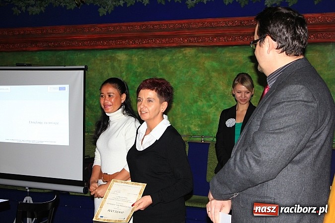 Zdjęcie w galerii na portalu naszraciborz.pl: Czy to pomoże im znaleźć wymarzoną pracę? wiadomości z regionu