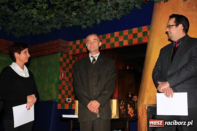 Zdjęcie w galerii na portalu naszraciborz.pl: Czy to pomoże im znaleźć wymarzoną pracę? wiadomości z regionu