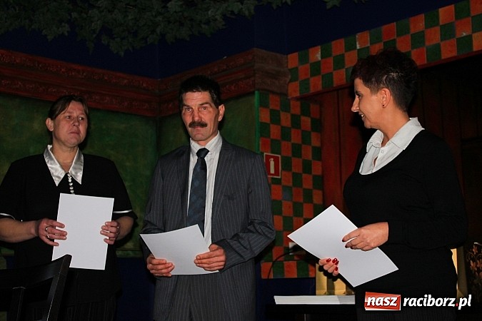 Zdjęcie w galerii na portalu naszraciborz.pl: Czy to pomoże im znaleźć wymarzoną pracę? wiadomości z regionu