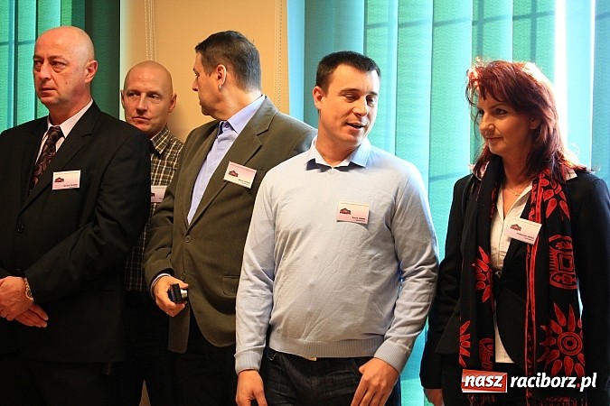 Zdjęcie w galerii na portalu naszraciborz.pl: Raciborski poprawczak najnowocześniejszy w całej Polsce. Dziś przecięto wstęgę wiadomości z regionu