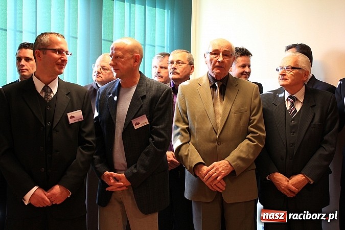 Zdjęcie w galerii na portalu naszraciborz.pl: Raciborski poprawczak najnowocześniejszy w całej Polsce. Dziś przecięto wstęgę wiadomości z regionu