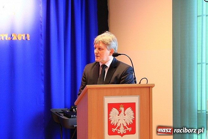 Zdjęcie w galerii na portalu naszraciborz.pl: Raciborski poprawczak najnowocześniejszy w całej Polsce. Dziś przecięto wstęgę wiadomości z regionu