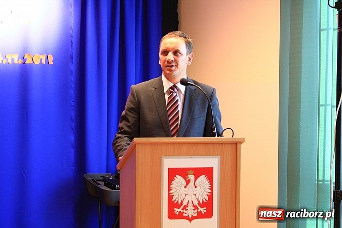 Zdjęcie w galerii na portalu naszraciborz.pl: Raciborski poprawczak najnowocześniejszy w całej Polsce. Dziś przecięto wstęgę wiadomości z regionu