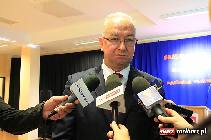 Zdjęcie w galerii na portalu naszraciborz.pl: Raciborski poprawczak najnowocześniejszy w całej Polsce. Dziś przecięto wstęgę wiadomości z regionu