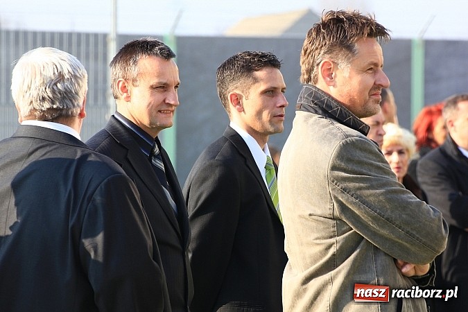 Zdjęcie w galerii na portalu naszraciborz.pl: Raciborski poprawczak najnowocześniejszy w całej Polsce. Dziś przecięto wstęgę wiadomości z regionu