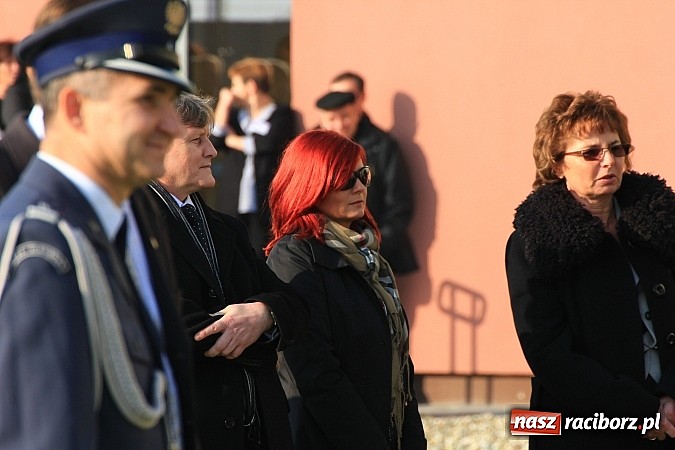 Zdjęcie w galerii na portalu naszraciborz.pl: Raciborski poprawczak najnowocześniejszy w całej Polsce. Dziś przecięto wstęgę wiadomości z regionu