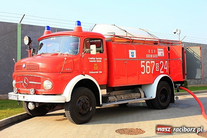 Zdjęcie w galerii na portalu naszraciborz.pl: Raciborski poprawczak najnowocześniejszy w całej Polsce. Dziś przecięto wstęgę wiadomości z regionu