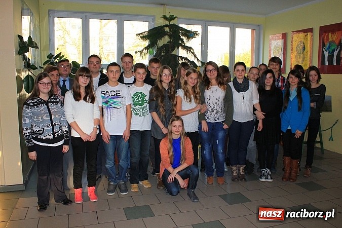 Zdjęcie w galerii na portalu naszraciborz.pl: Ambasador Mołdawii odwiedził gimnazjalistów wiadomości z regionu