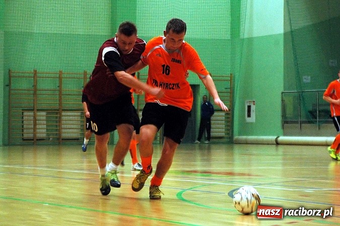 Zdjęcie w galerii na portalu naszraciborz.pl: Start Pietrowice wygrał z mistrzem wiadomości z regionu