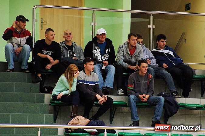 Zdjęcie w galerii na portalu naszraciborz.pl: Start Pietrowice wygrał z mistrzem wiadomości z regionu