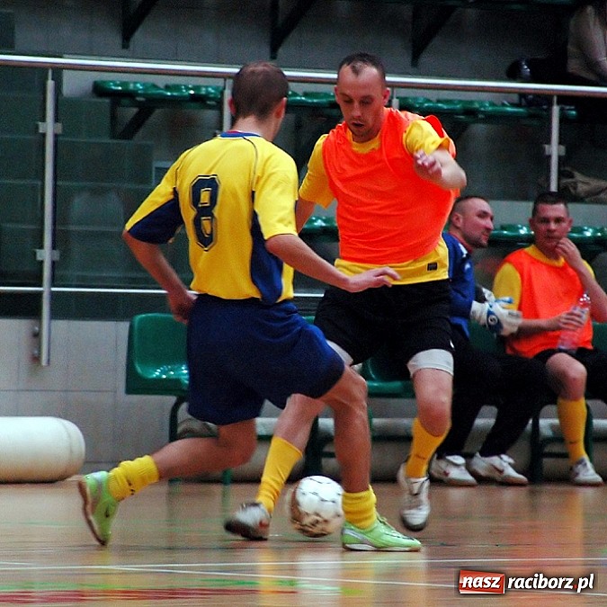 Zdjęcie w galerii na portalu naszraciborz.pl: Start Pietrowice wygrał z mistrzem wiadomości z regionu