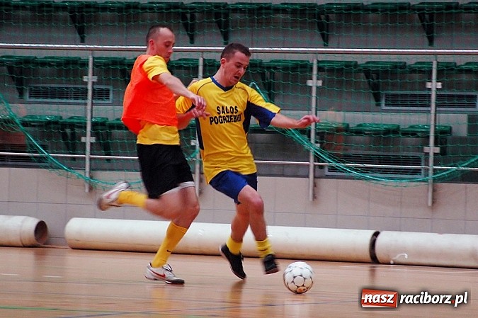 Zdjęcie w galerii na portalu naszraciborz.pl: Start Pietrowice wygrał z mistrzem wiadomości z regionu