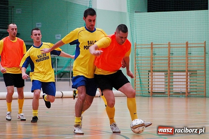 Zdjęcie w galerii na portalu naszraciborz.pl: Start Pietrowice wygrał z mistrzem wiadomości z regionu