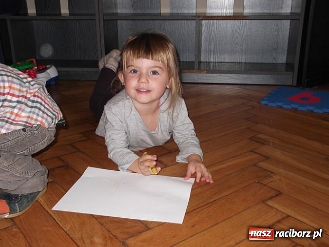 Zdjęcie w galerii na portalu naszraciborz.pl: Maluchy z Fiku-miku imprezują bez końca wiadomości z regionu