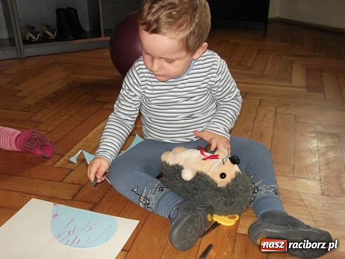 Zdjęcie w galerii na portalu naszraciborz.pl: Maluchy z Fiku-miku imprezują bez końca wiadomości z regionu