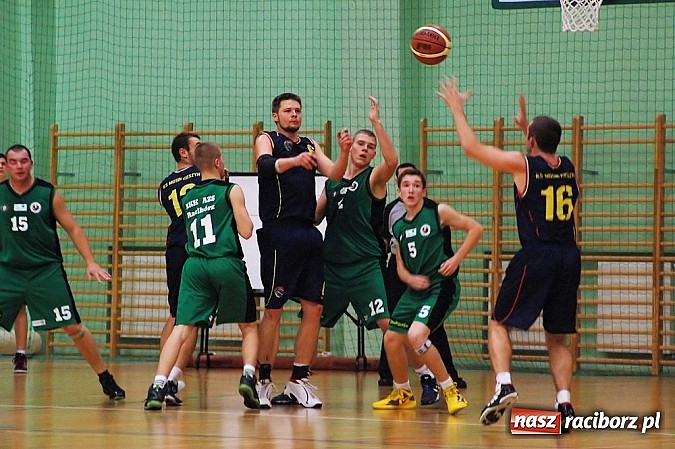 Zdjęcie w galerii na portalu naszraciborz.pl: Pierwsze postępy na półmetku rozgrywek wiadomości z regionu