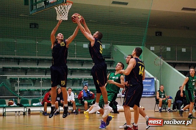 Zdjęcie w galerii na portalu naszraciborz.pl: Pierwsze postępy na półmetku rozgrywek wiadomości z regionu