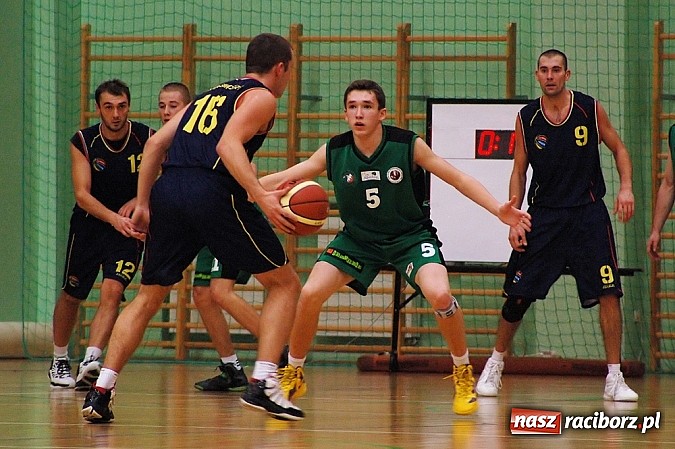 Zdjęcie w galerii na portalu naszraciborz.pl: Pierwsze postępy na półmetku rozgrywek wiadomości z regionu