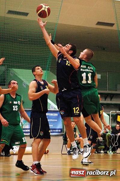 Zdjęcie w galerii na portalu naszraciborz.pl: Pierwsze postępy na półmetku rozgrywek wiadomości z regionu