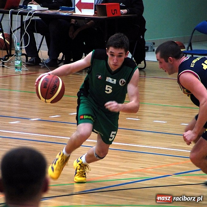 Zdjęcie w galerii na portalu naszraciborz.pl: Pierwsze postępy na półmetku rozgrywek wiadomości z regionu