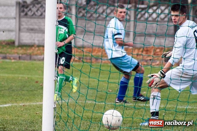 Zdjęcie w galerii na portalu naszraciborz.pl: Wysoka przegrana na pożegnanie trenera wiadomości z regionu
