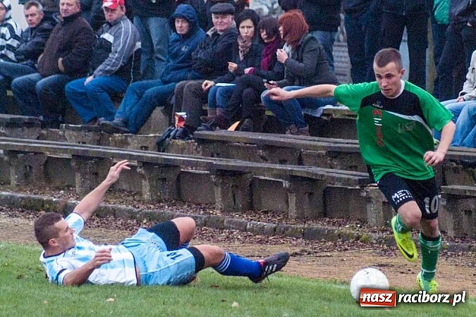Zdjęcie w galerii na portalu naszraciborz.pl: Wysoka przegrana na pożegnanie trenera wiadomości z regionu