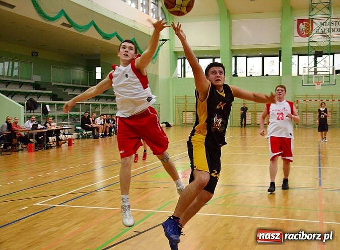 Zdjęcie w galerii na portalu naszraciborz.pl: Kaman przejął fotel lidera wiadomości z regionu
