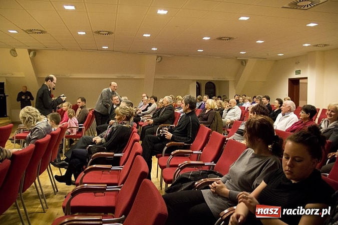 Zdjęcie w galerii na portalu naszraciborz.pl: Piosenki na zamku czar wiadomości z regionu