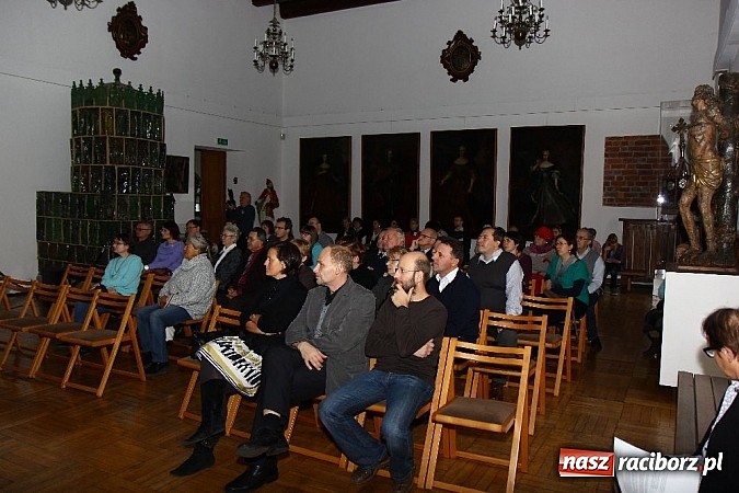 Zdjęcie w galerii na portalu naszraciborz.pl: Tajemniczy pochówek z Raciborza... wiadomości z regionu