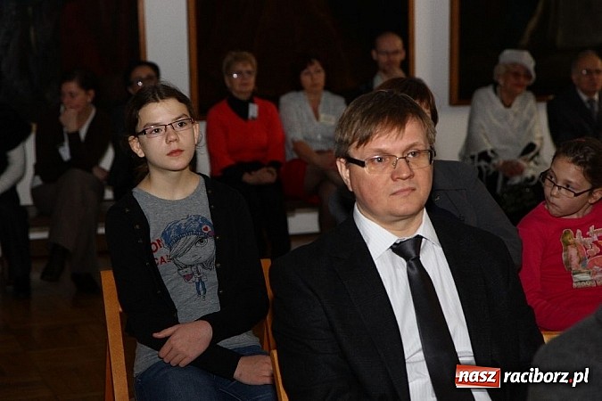 Zdjęcie w galerii na portalu naszraciborz.pl: Tajemniczy pochówek z Raciborza... wiadomości z regionu