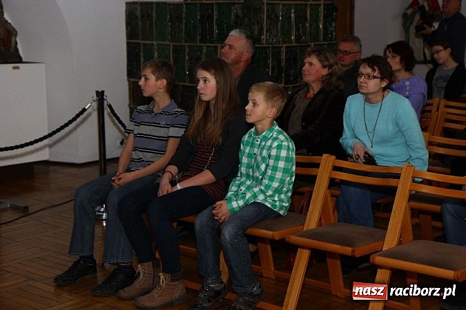 Zdjęcie w galerii na portalu naszraciborz.pl: Tajemniczy pochówek z Raciborza... wiadomości z regionu