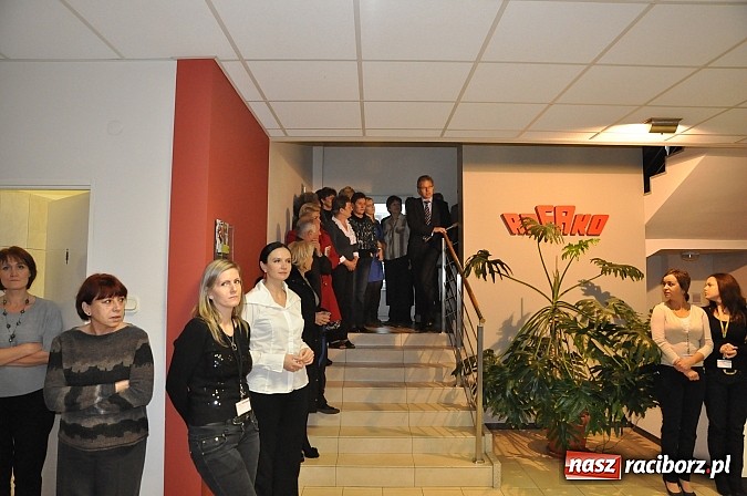 Zdjęcie w galerii na portalu naszraciborz.pl: Zarząd z prezesem Wiesławem Różackim na czele rozpoczął o 8.00 pracę w spółce wiadomości z regionu