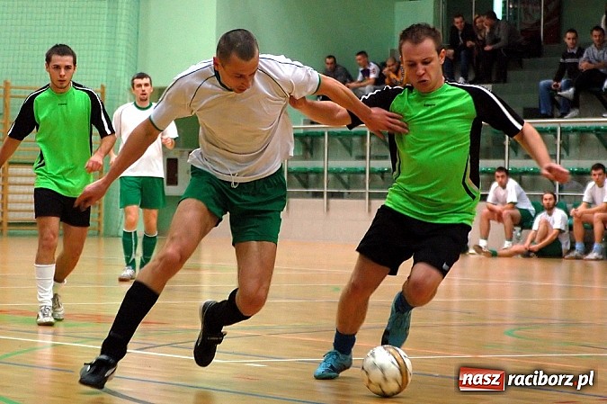 Zdjęcie w galerii na portalu naszraciborz.pl: Pędzące Byki lepsze od Xpres.pl wiadomości z regionu