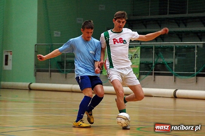 Zdjęcie w galerii na portalu naszraciborz.pl: Pędzące Byki lepsze od Xpres.pl wiadomości z regionu