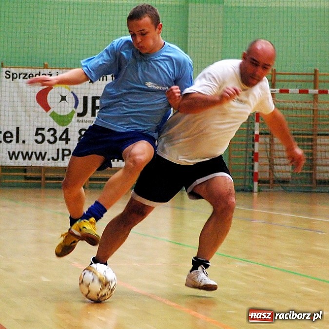 Zdjęcie w galerii na portalu naszraciborz.pl: Pędzące Byki lepsze od Xpres.pl wiadomości z regionu