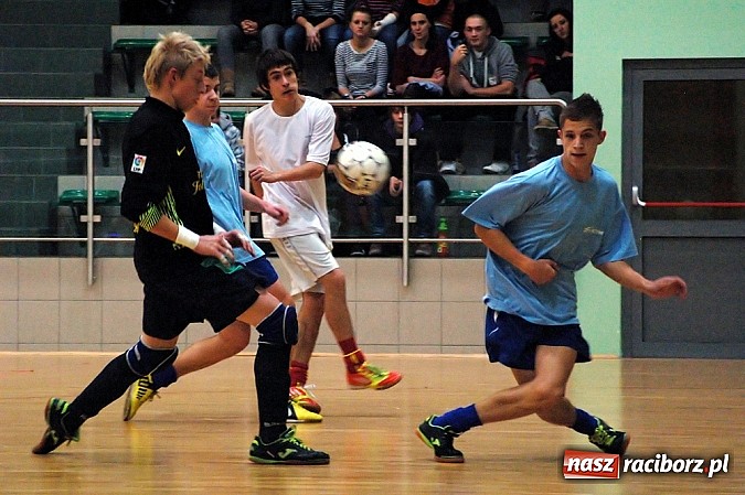 Zdjęcie w galerii na portalu naszraciborz.pl: Pędzące Byki lepsze od Xpres.pl wiadomości z regionu