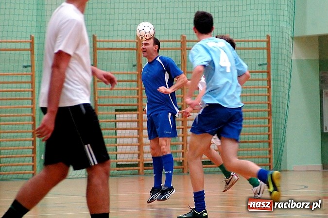Zdjęcie w galerii na portalu naszraciborz.pl: Pędzące Byki lepsze od Xpres.pl wiadomości z regionu