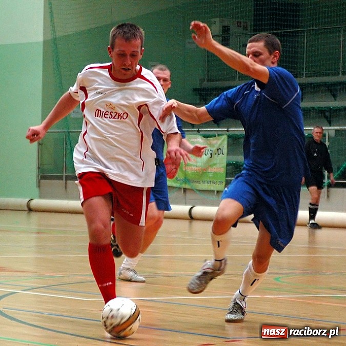 Zdjęcie w galerii na portalu naszraciborz.pl: Pędzące Byki lepsze od Xpres.pl wiadomości z regionu