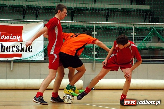 Zdjęcie w galerii na portalu naszraciborz.pl: Pędzące Byki lepsze od Xpres.pl wiadomości z regionu