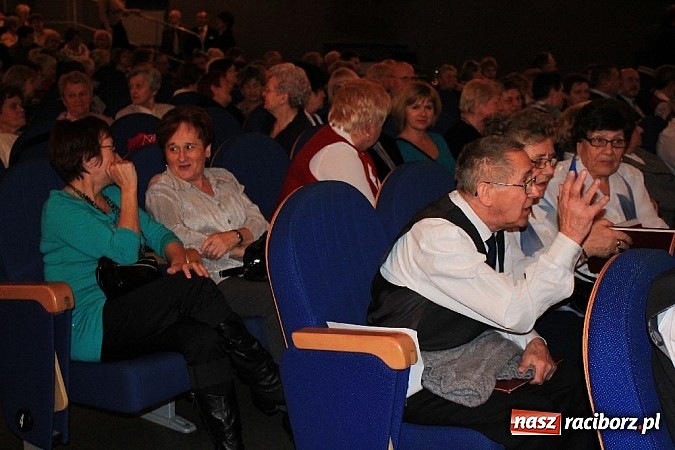 Zdjęcie w galerii na portalu naszraciborz.pl: Aktywni seniorzy świętowali w Strzesze wiadomości z regionu