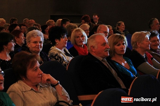 Zdjęcie w galerii na portalu naszraciborz.pl: Aktywni seniorzy świętowali w Strzesze wiadomości z regionu