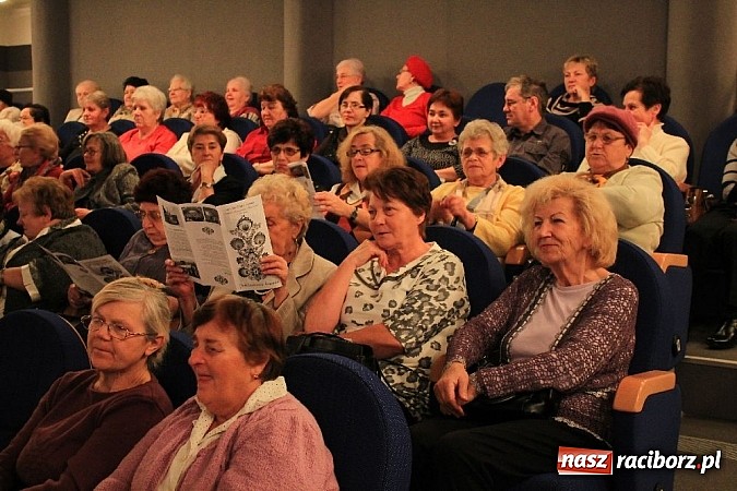 Zdjęcie w galerii na portalu naszraciborz.pl: Aktywni seniorzy świętowali w Strzesze wiadomości z regionu