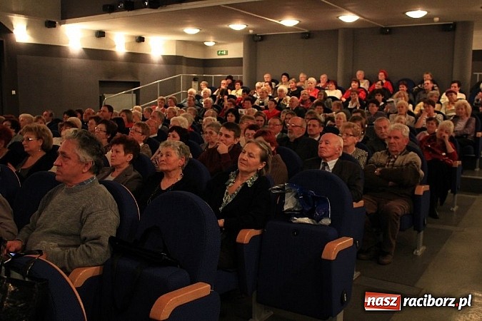 Zdjęcie w galerii na portalu naszraciborz.pl: Aktywni seniorzy świętowali w Strzesze wiadomości z regionu