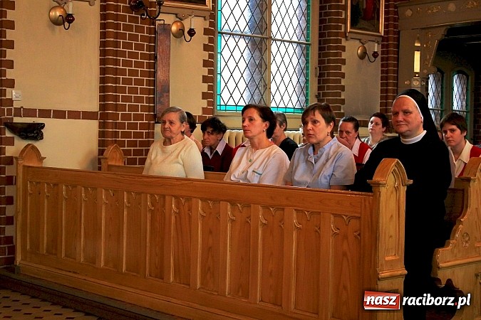 Zdjęcie w galerii na portalu naszraciborz.pl: To nie jest łatwa praca. Zawód: pracownik socjalny wiadomości z regionu