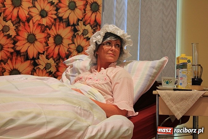 Zdjęcie w galerii na portalu naszraciborz.pl: To nie jest łatwa praca. Zawód: pracownik socjalny wiadomości z regionu