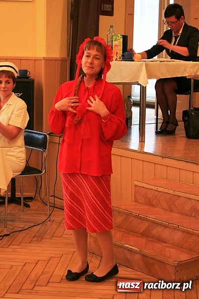 Zdjęcie w galerii na portalu naszraciborz.pl: To nie jest łatwa praca. Zawód: pracownik socjalny wiadomości z regionu