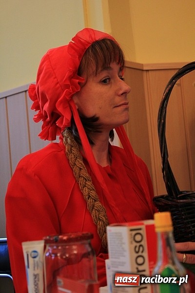 Zdjęcie w galerii na portalu naszraciborz.pl: To nie jest łatwa praca. Zawód: pracownik socjalny wiadomości z regionu